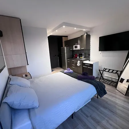 Heliopolis E9 Apartament *